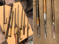 ���{�� �� ���� �����s