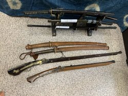 ���{�� �e ���� �����s