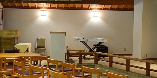 お宝鑑定・骨董市 in 半べえ庭園 ピアノ演奏
